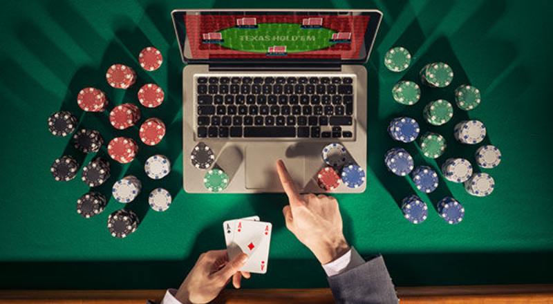 Tuyệt chiêu chơi game bài Poker online ăn tiền sập nhà cái